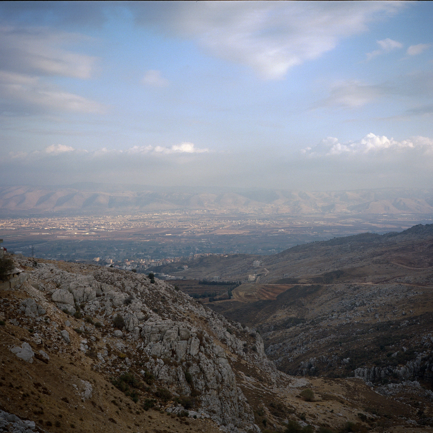 Invisible Lifes - How stateless people face discrimination in Lebanon