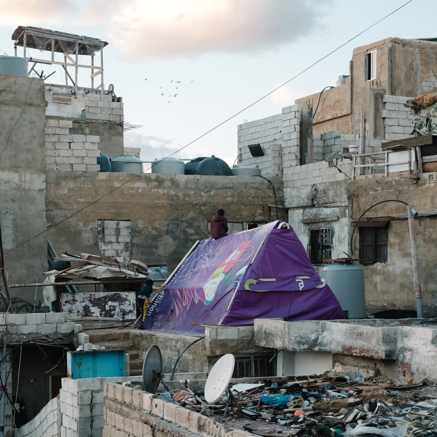 Invisible Lifes - How stateless people face discrimination in Lebanon