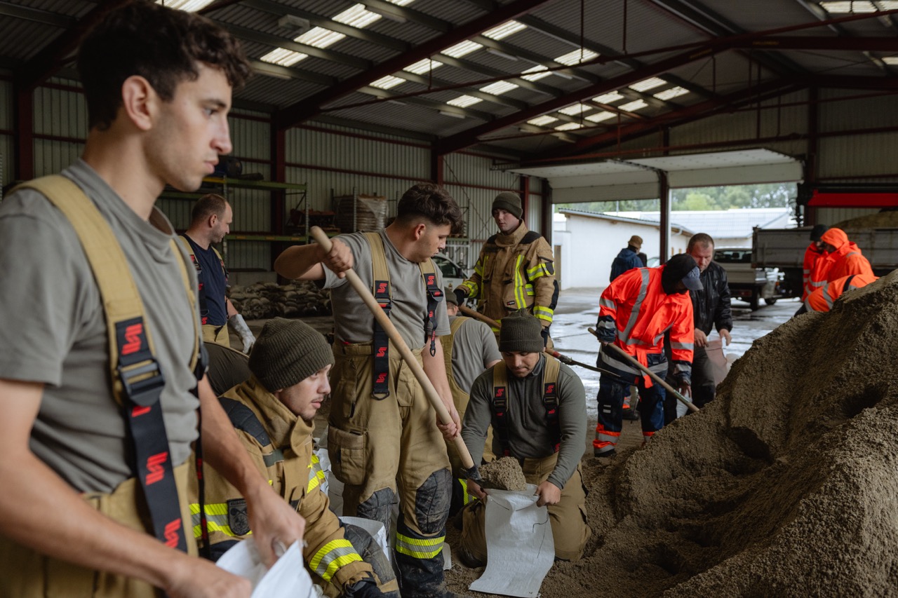 Groß (3 - Hochwasser_HPR_FS_Florian_Sulzer-3 - 223f7c4b-fe2a-41a8-a226-40889463fa6e).jpeg