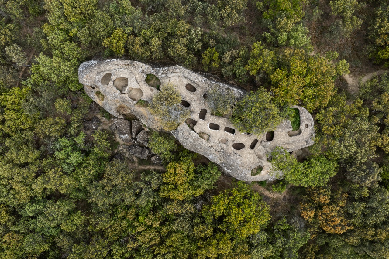 Groß (1 - KNECHTEL_RUINS_PORTFOLIO-1 - 92149266-27f7-4e6f-b61c-a43aa21b757e).jpeg