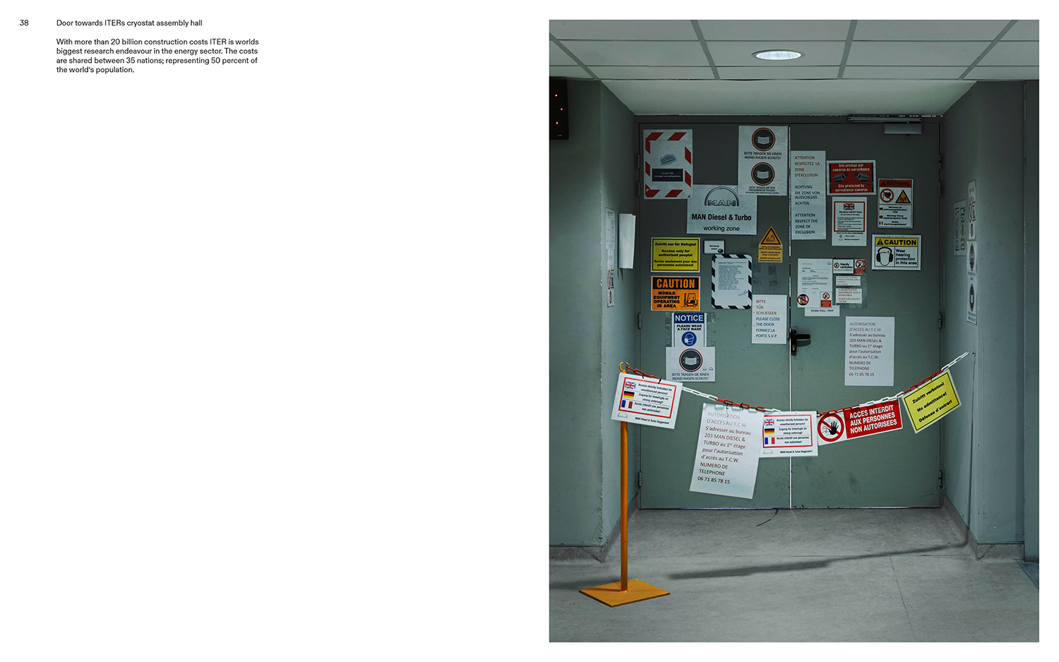 9 - Door towards ITERs cryostat assembly hall - abb6df5e-4849-45ef-bdc4-4438720ba298.jpg