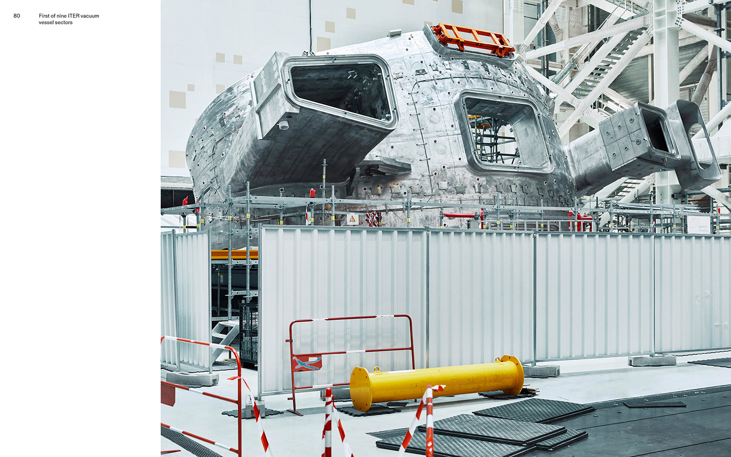 3 - First of nine ITER vacuum  vessel sectors - 396db637-2dcb-4885-857c-741e9006ccd7.jpg