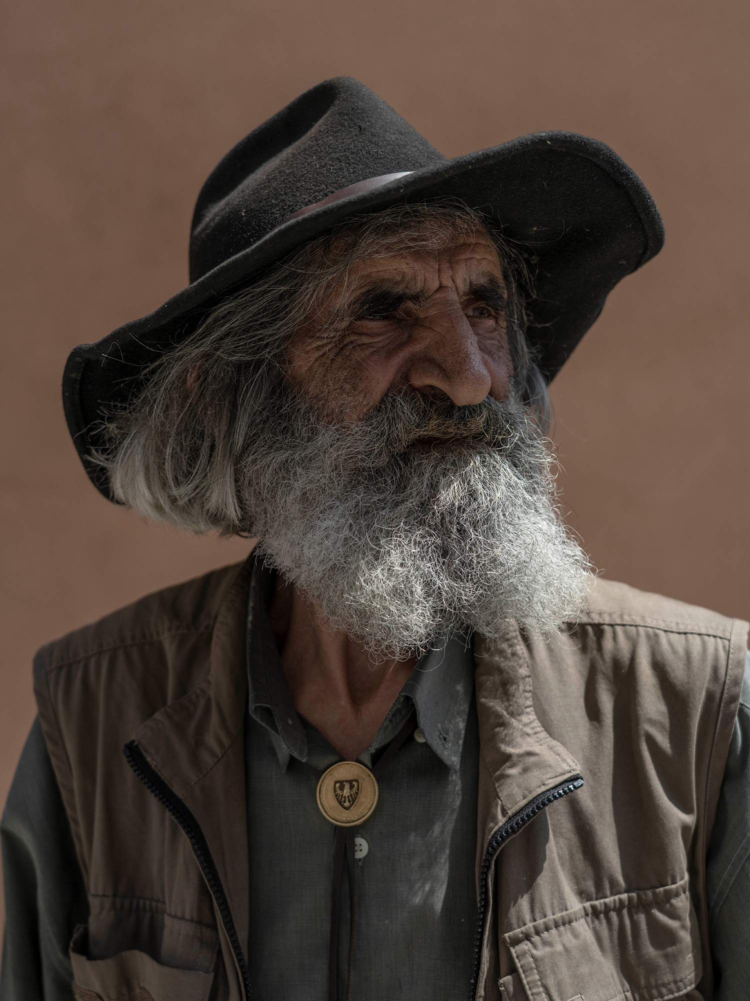 5 - The man - b00e8b8d-8aab-410d-bff5-b96635319464.jpg