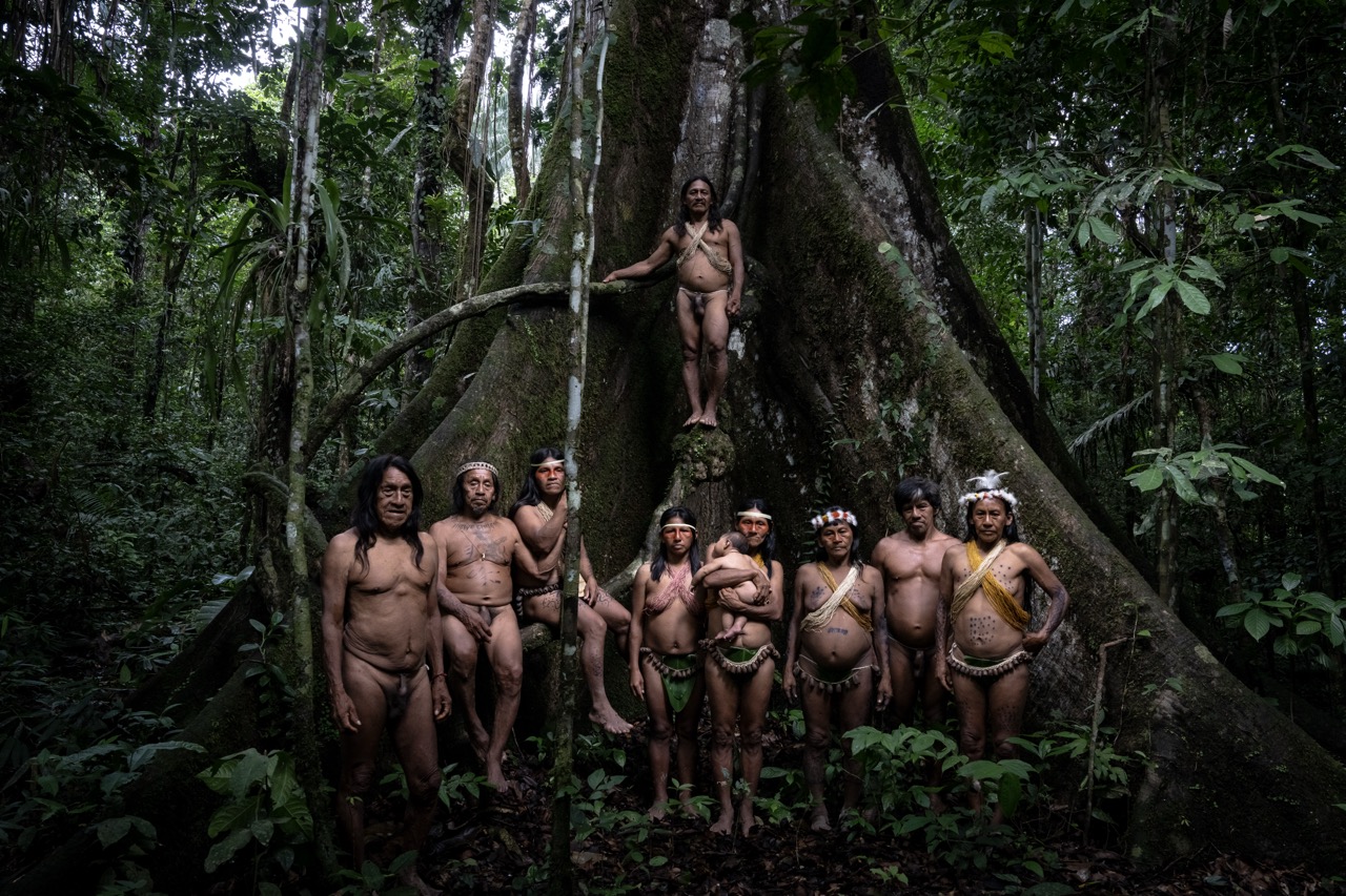Groß (2 - Waorani- The Indigenous Defenders of the Amazon - f59c7a94-8c19-4cb0-a121-67a245.jpeg
