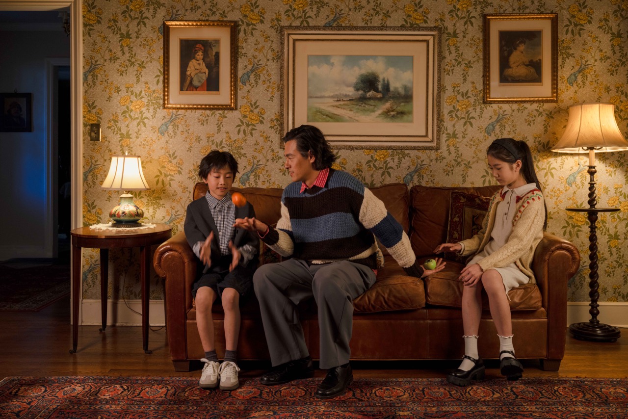 Groß (3 - Portrait of a Family_3 - 3b18b2e4-631a-4095-838c-9a50aaf2f68f).jpeg