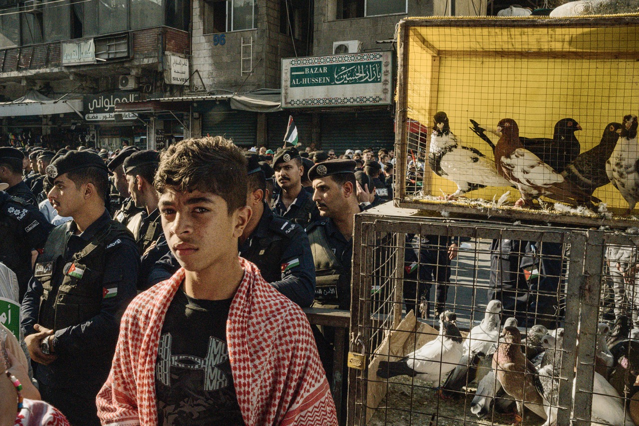 Groß (5 - Echoes-of-Gaza-a-region-in-turmoil_Simon_Clement_05 - 7086c2e8-44c0-415e-91ff-24.jpeg