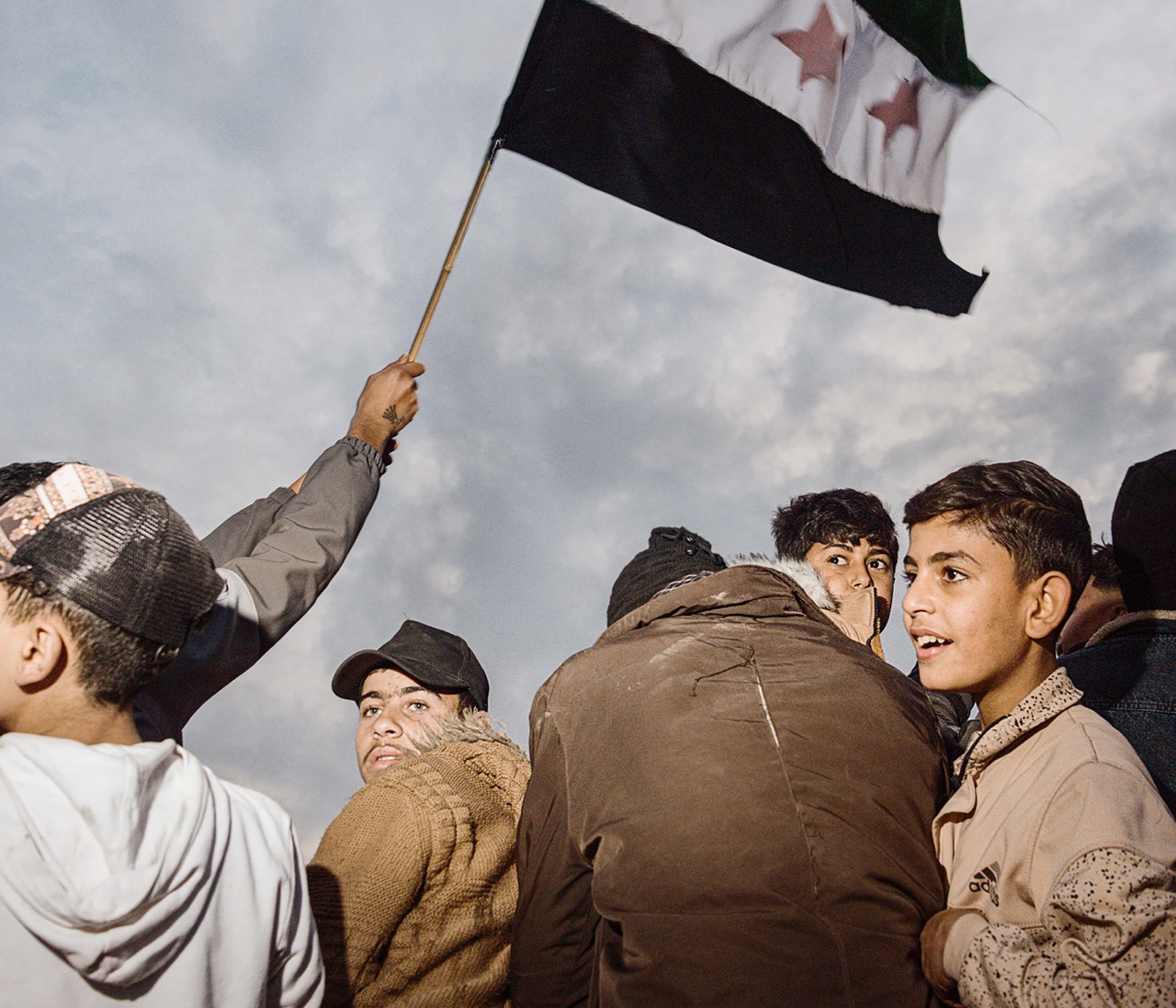 Groß (6 - Revolution-in-the-Shadow-of-Syria_Simon_Clement-06 - ac5b7d60-55e8-4969-948d-f3c.jpeg