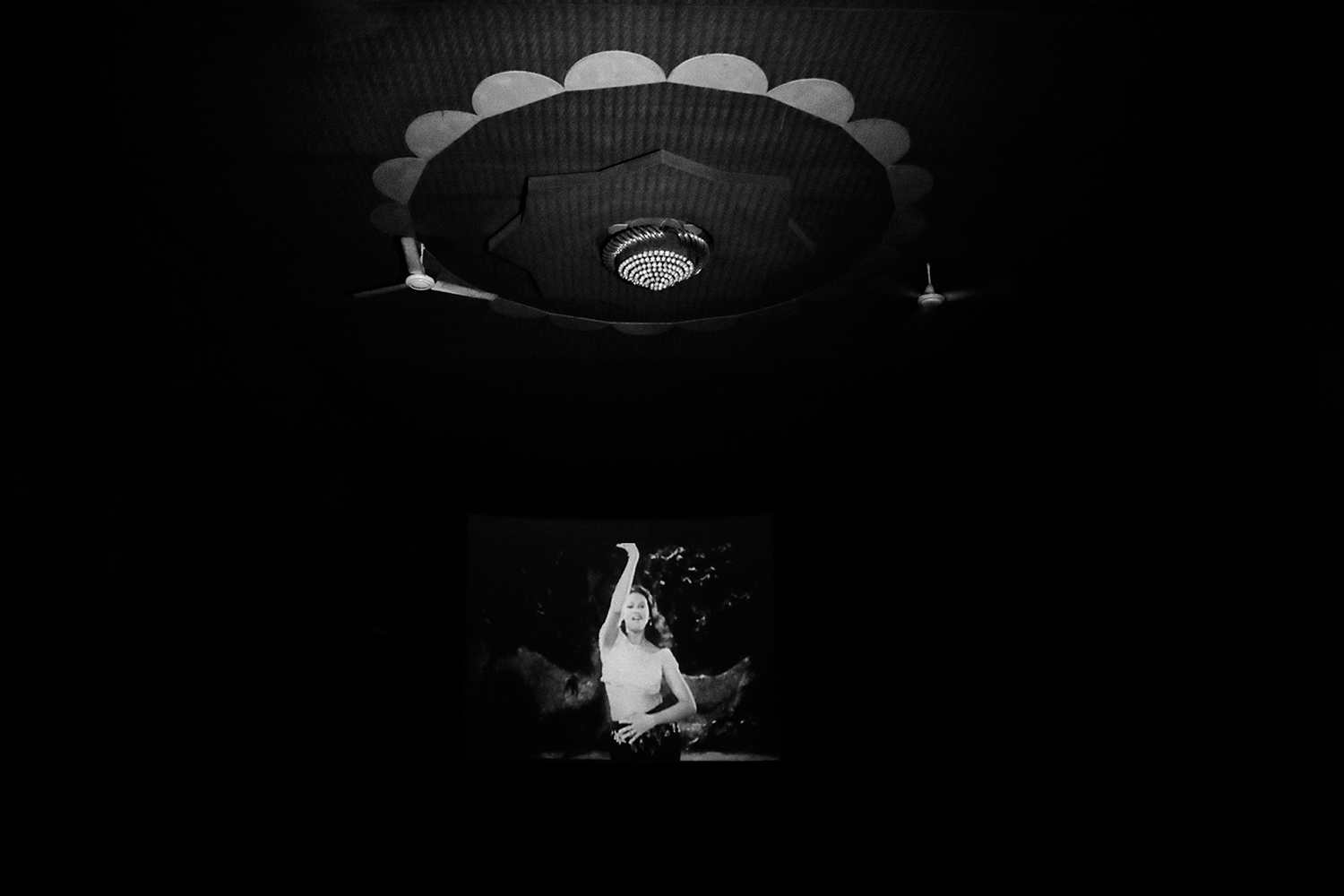 1 - The Death of Bangladeshi cinema_01 - fcd30a16-a2c9-4323-99c1-4d81ce2e3f6d.jpg