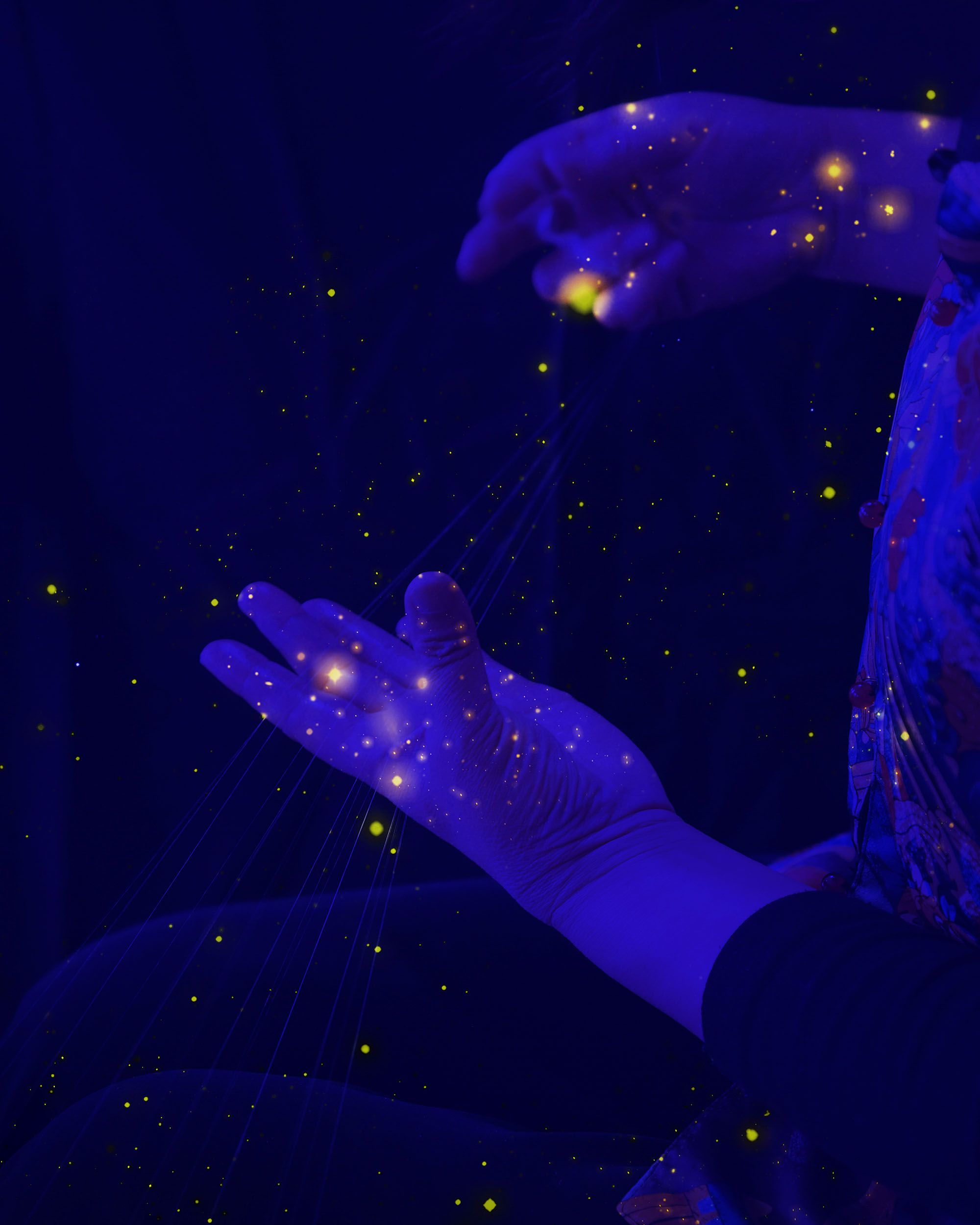8 - The Universe Between the Hands - 7c86a50c-3a1e-498e-81f5-47f8a68c7521.jpg