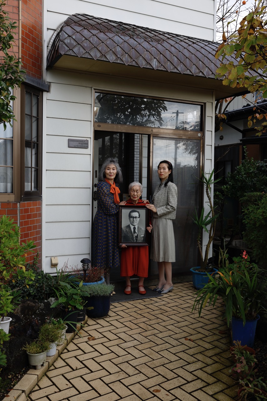 Groß (1 - Bye Bye Home Sweet Home_01 - e9a443d6-a10b-4394-ab9e-3f51b59c85f4).jpeg